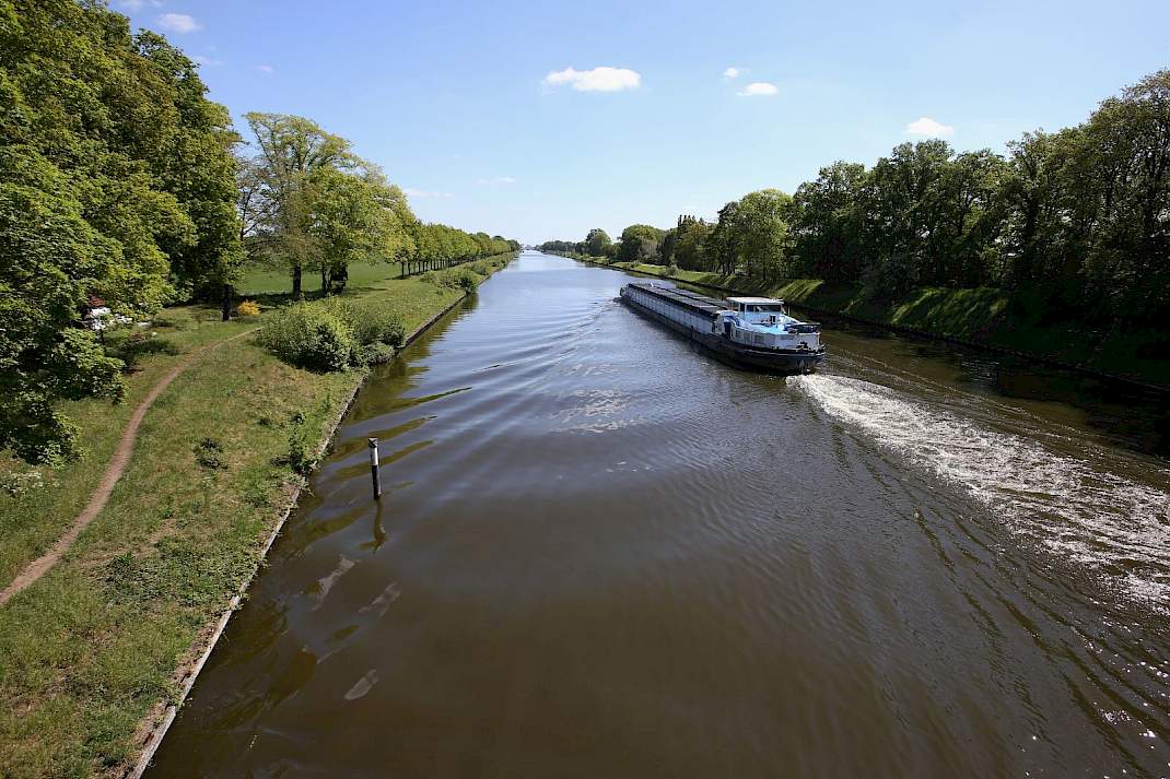 Water uit het Twentekanaal halen is niet meer mogelijk vanwege de droogte.